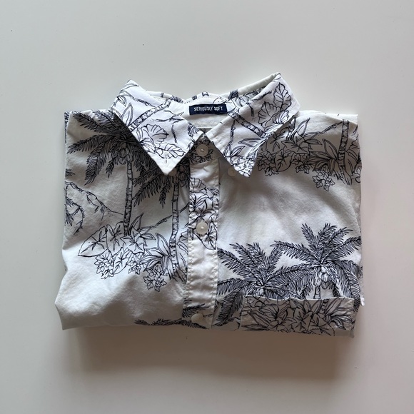 Beach Shirt - Picture 4 of 4